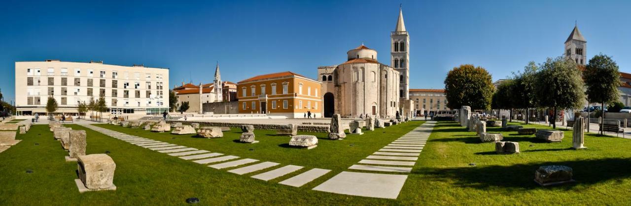 Apartma Monika - Private Terrace & Parking Zadar